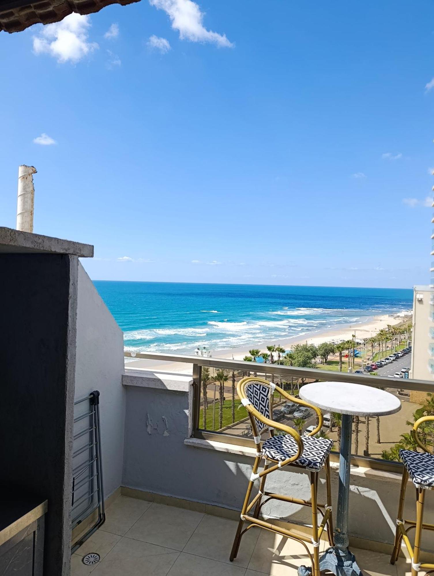Penthouse Apartment On The Beach Бат Ям Стая снимка