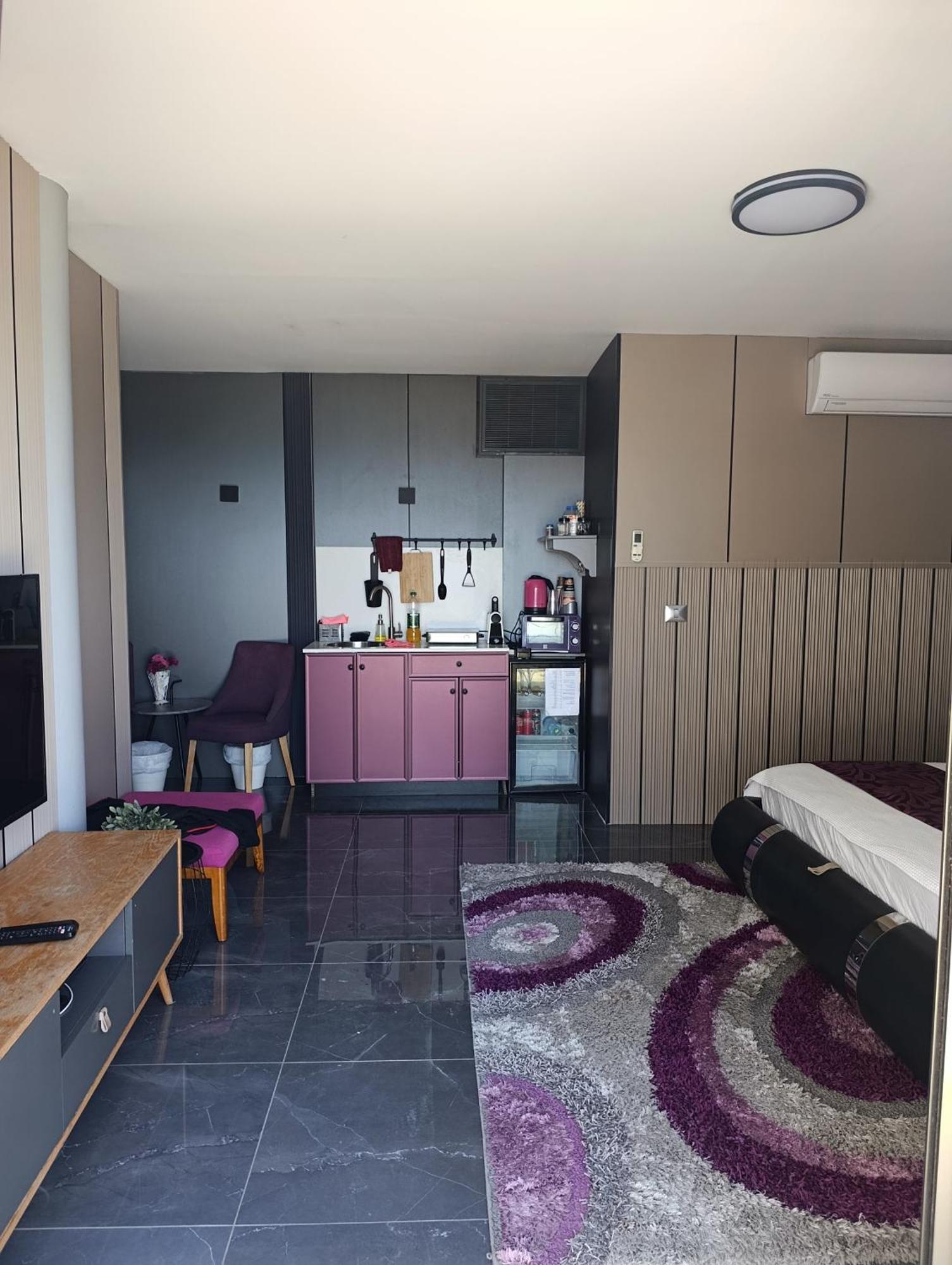 Penthouse Apartment On The Beach Бат Ям Стая снимка